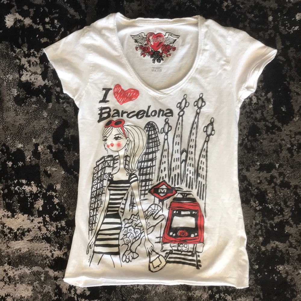 T-shirt